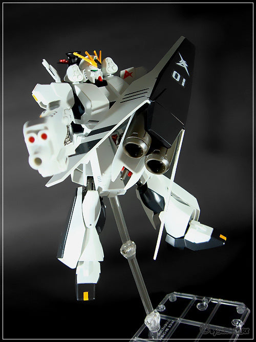 93 Nu Gundam(Hvy Weapon System)HGUC